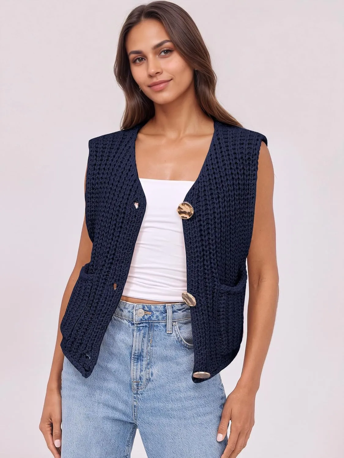 Baonmy Women's Sleeveless Cropped Chunky Knit Cardigan 2025 Casual Button Down Crochet Sweater Vest Tops with Pockets