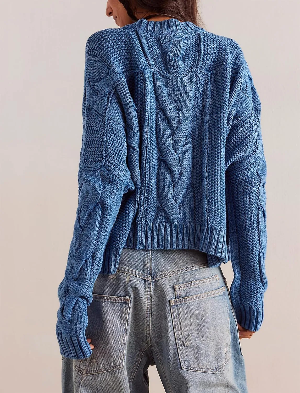 Cable Knit Cropped Sweater for Women Crew Neck Long Sleeve Chunky Pullover Loose Fall Winter Outfit