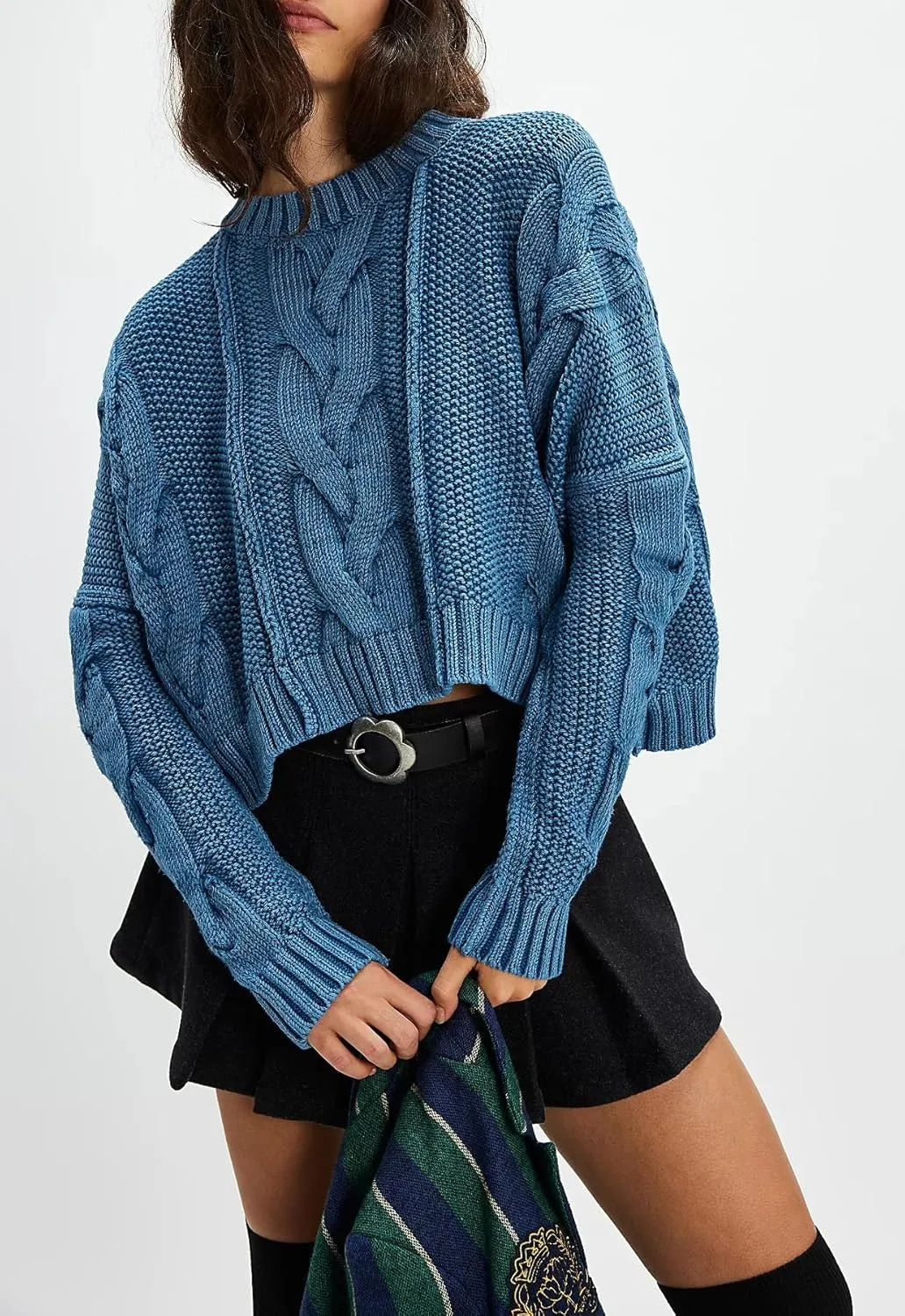 Cable Knit Cropped Sweater for Women Crew Neck Long Sleeve Chunky Pullover Loose Fall Winter Outfit