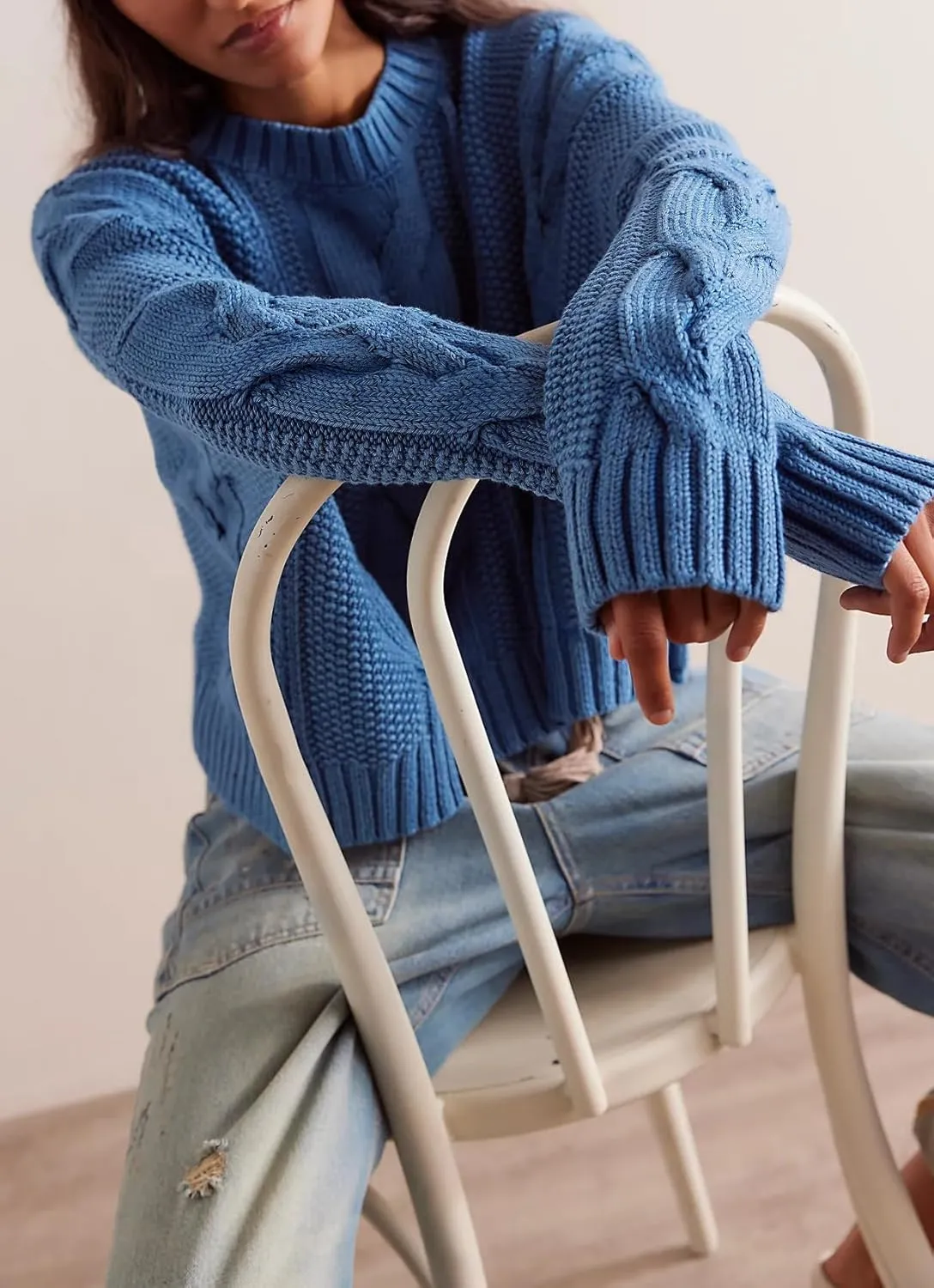 Cable Knit Cropped Sweater for Women Crew Neck Long Sleeve Chunky Pullover Loose Fall Winter Outfit