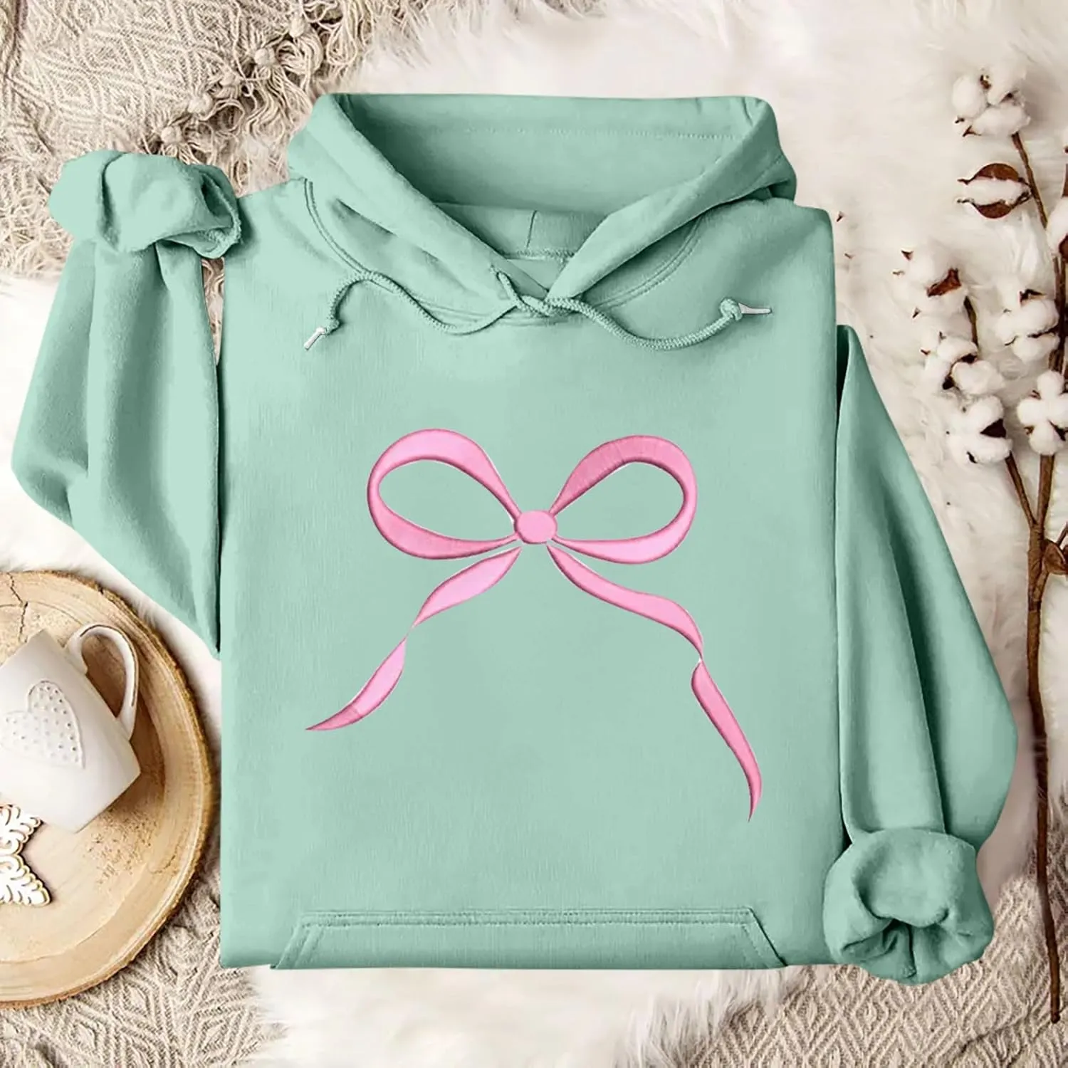 Gumipy Oversized Hoodies for Women Fleece Lined Bow Graphic Hoodies Sweatshirts Y2K Drawstring Long Sleeve Hoodies Pullover