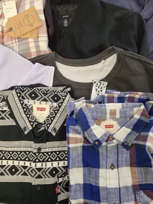 Men's Clothing Wholesale Lot Levi's, Puma, Nike, Adidas, Guess, Weatherproof Vintage, American Apparel, INC and more, 25 Units, Shelf Pulls, MSRP $1,553.98