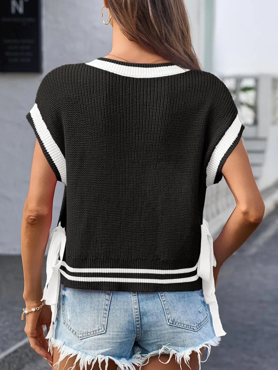 Saodimallsu Womens Cap Sleeve Cropped Sweater Vest V Neck Color Block Cable Knit Bow Side Tie Loose Crop Tank Tops