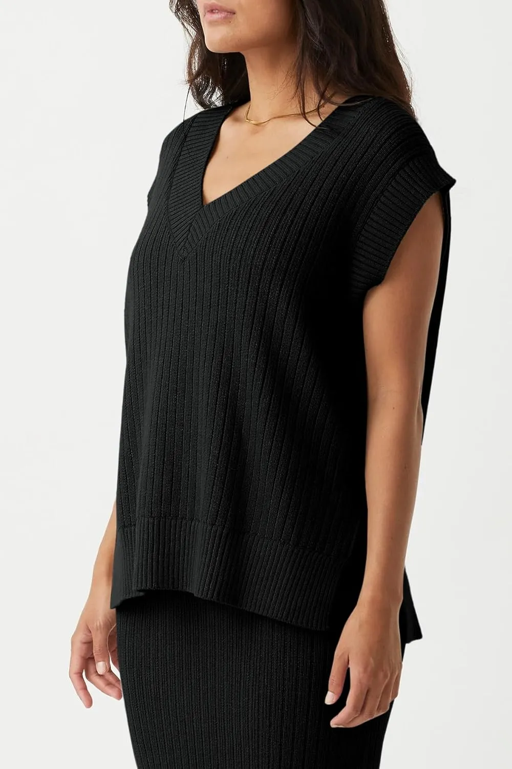 Saodimallsu Womens V Neck Sweater Vest Oversized Ribbed Knit Sleeveless Casual Loose Fit Pullover Tank Top