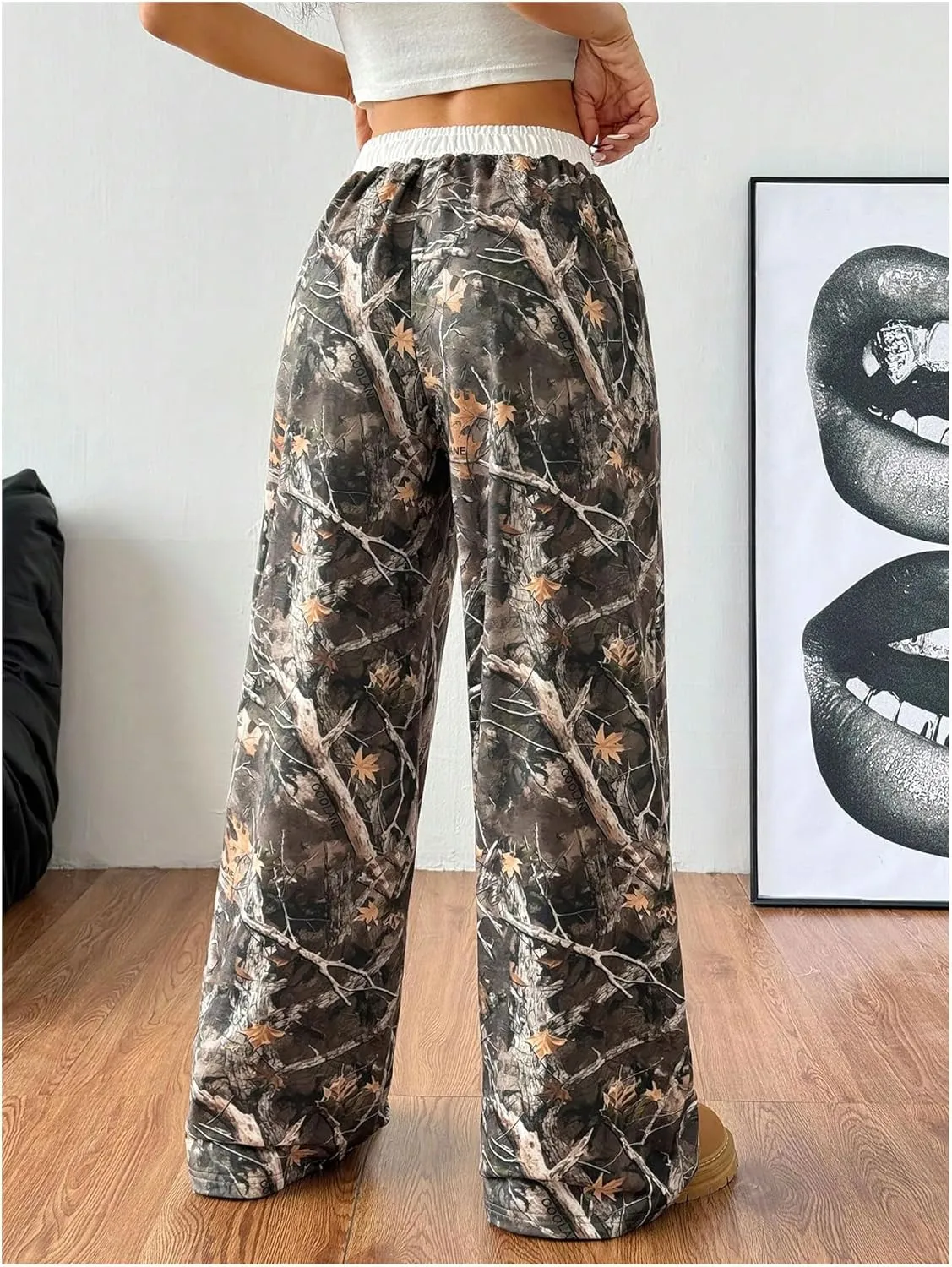 SOLY HUX Women's Camo Pants Wide Leg Baggy Sweatpants Elastic Waist Drawstring Loose Pants Trendy Y2K Drawstring Trousers