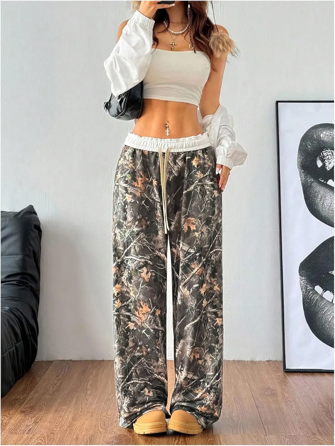 SOLY HUX Women's Camo Pants Wide Leg Baggy Sweatpants Elastic Waist Drawstring Loose Pants Trendy Y2K Drawstring Trousers