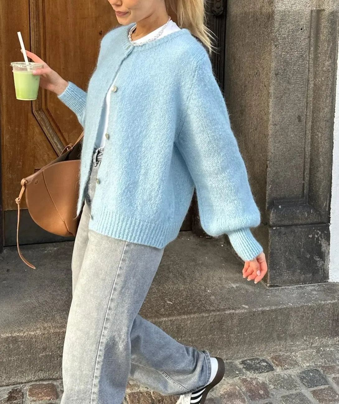 UAURORAO Women Crewneck Sweater Cardigan Lightweight Button Down Fuzzy Knit Outwear Coats Cute Fluffy Sweater Jacket