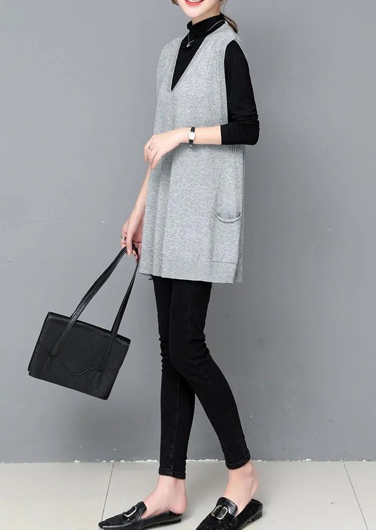 Women's Oversized Sweater Vest Fall V Neck Sleeveless Pullover Sweater Loose Knitted Tunic Tops with Pockets