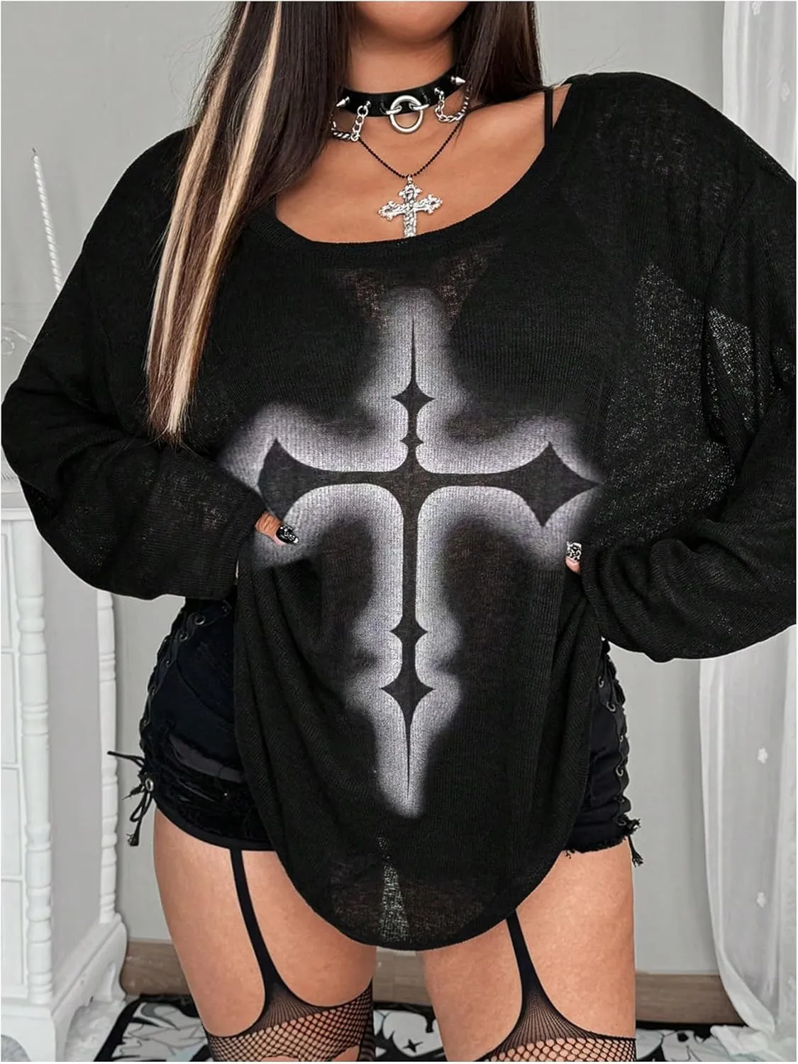 Women's Plus Size Goth Shirts Cross Print T Shirt Scoop Neck Long Sleeve Oversized Dressy Casual Tee Tops
