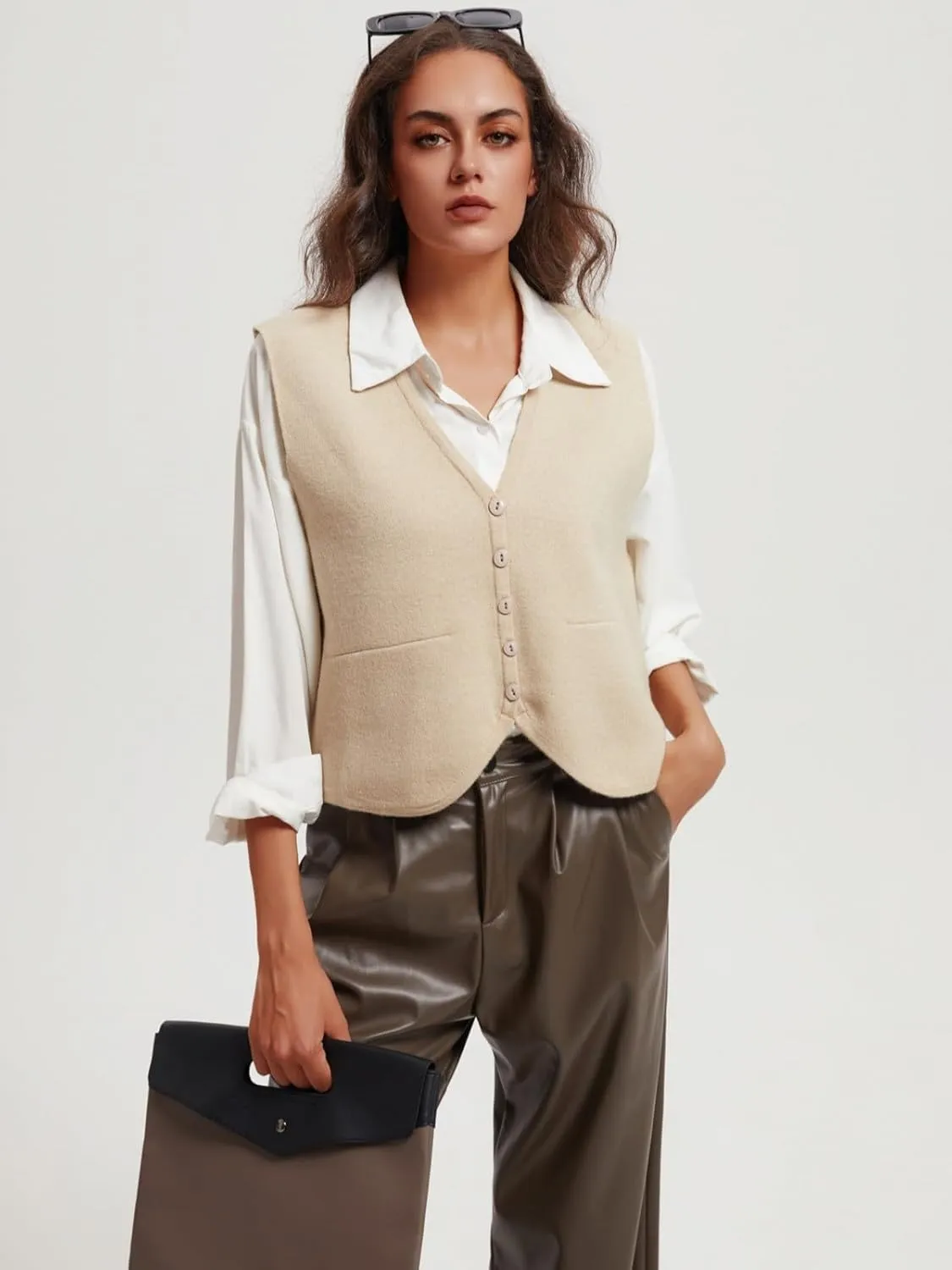 Wowcarbazole Women's Cropped Sweater Vest Sleeveless V Neck Button Down Casual Knit Cardigan Vest Trendy Knitted Tank Tops
